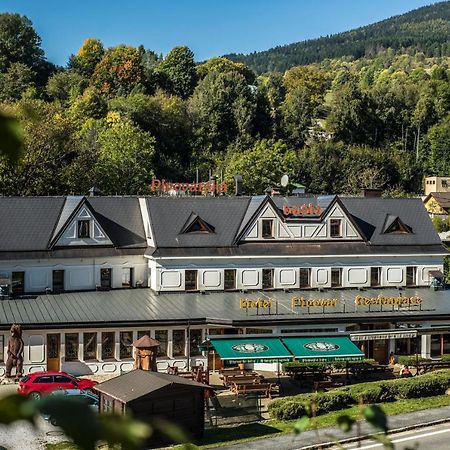 Hotel Pivovarska Basta Vrchlabí Buitenkant foto