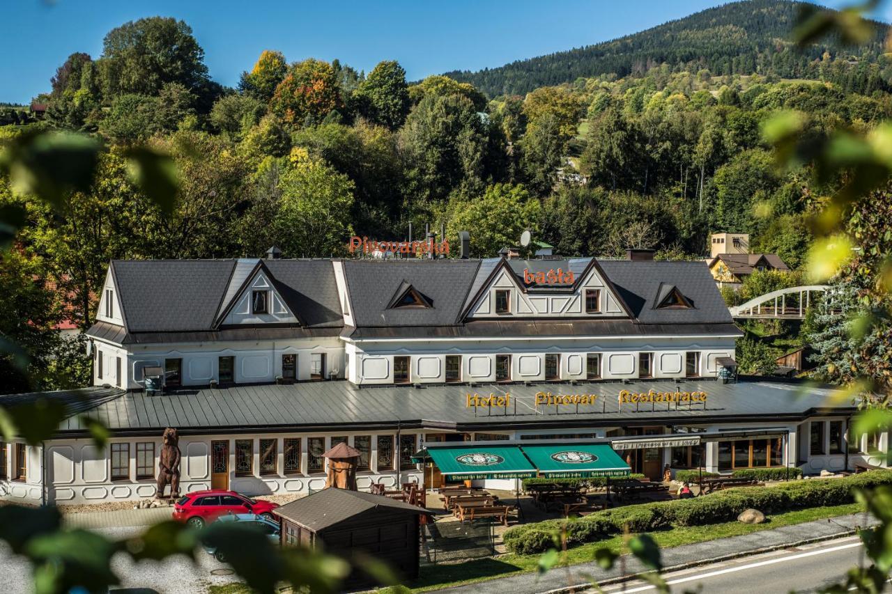 Hotel Pivovarska Basta Vrchlabí Buitenkant foto
