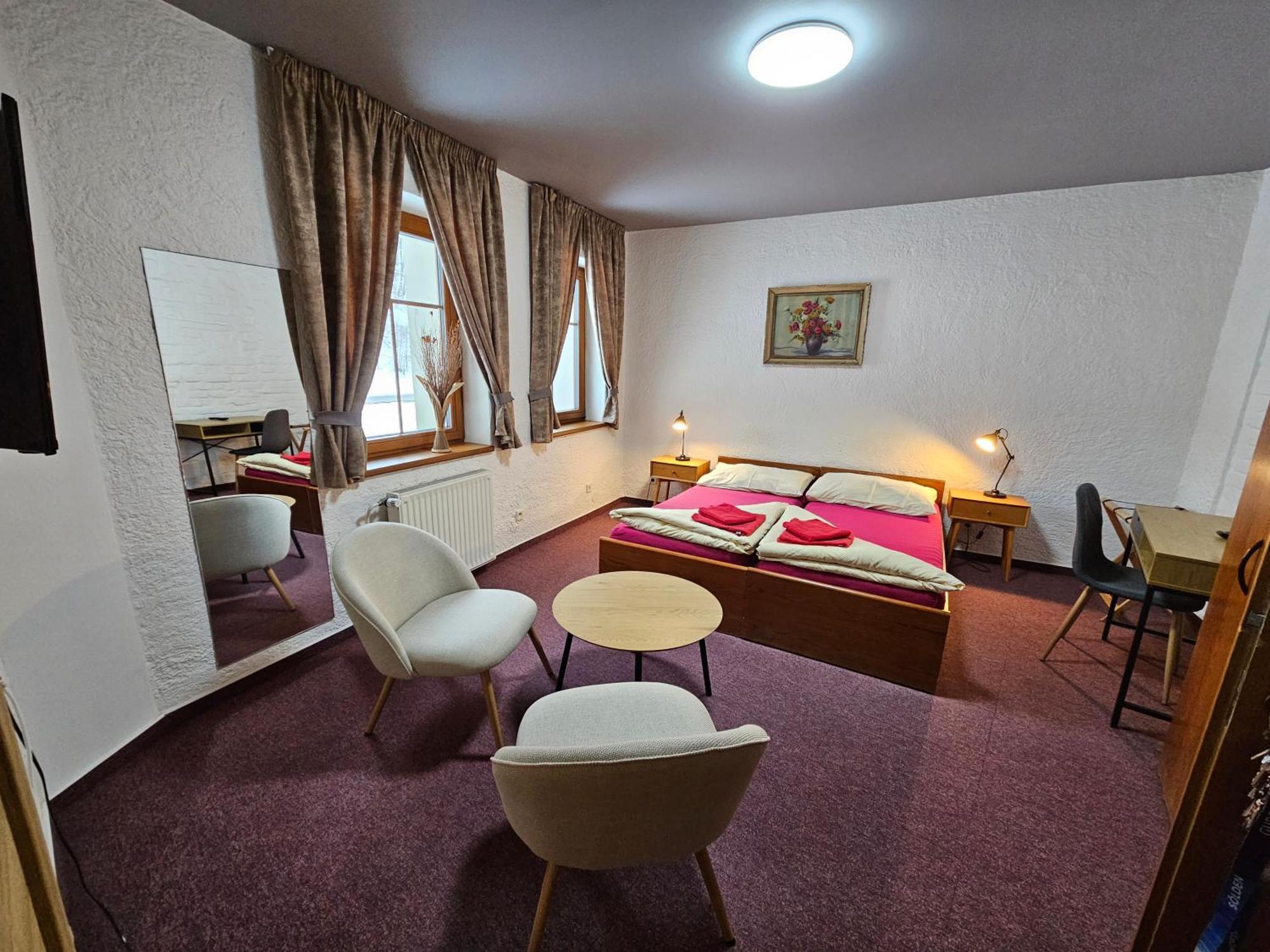 Hotel Pivovarska Basta Vrchlabí Buitenkant foto